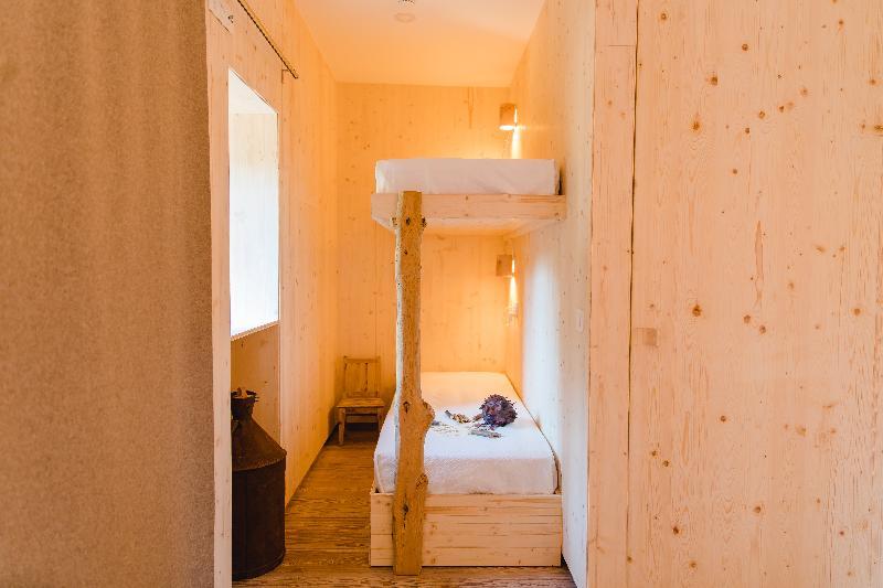 The Nest By Cooking And Nature Alvados Exteriör bild